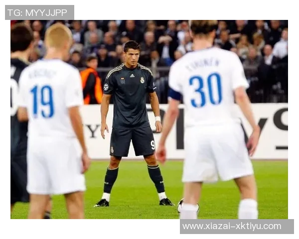 里瓦尔多称皇马具备夺欧冠条件但心系巴萨希望他们获胜