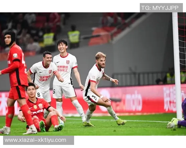 亚冠赛事分析成都遭首尔逆袭海港客场失利回顾